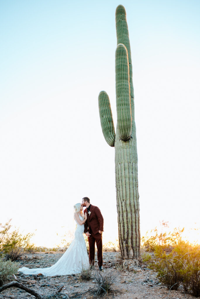 Bride and Groom at the Willow AZ